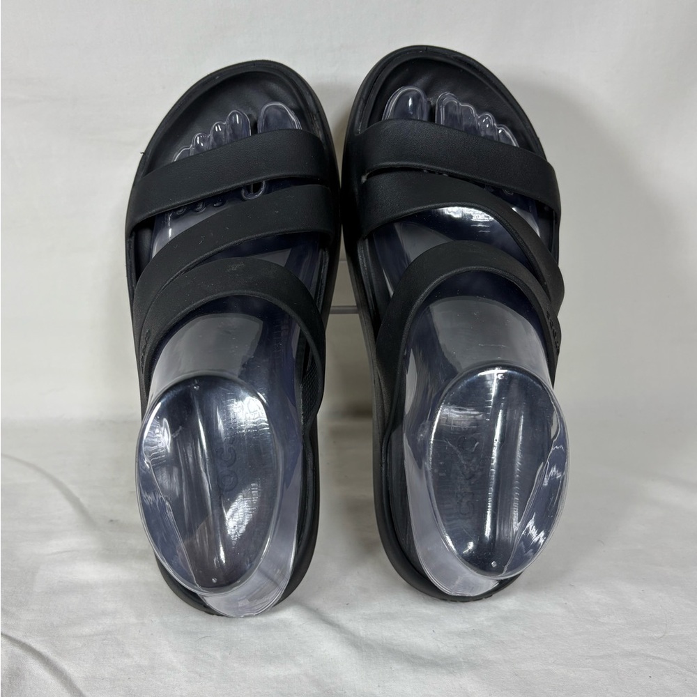 CROCS Getaway Black Sandals - Women's Size 7 - Picture 6 of 11